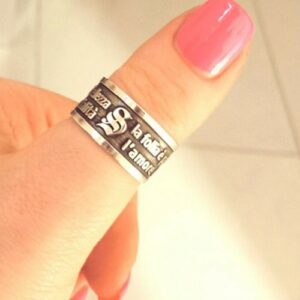 Esempio di gioiello personalizzato MyRing