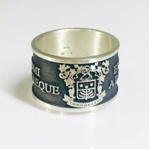 Esempio di gioiello personalizzato MyRing