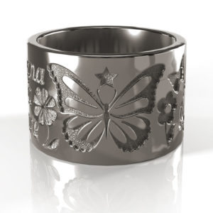 <h2>Black rhodium</h2><p>Plating in a dark, almost anthracite colour, ideal for lovers of typically “dark“ tones.</p>