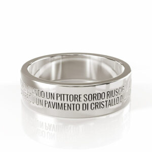 <h2>Brunito</h2><p>La brunitura scura nelle aree incavate, combinata con il lucido delle parti in rilievo, crea un affascinante contrasto nei disegni incisi</p>