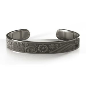 <h2>Black rhodium</h2><p>Plating in a dark, almost anthracite colour, ideal for lovers of typically “dark“ tones.</p>