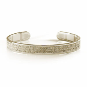 <h2>Dorato</h2><p>Conferisce una calda e originale tonalità color oro, arricchendolo di una lucentezza raffinata che cattura l’attenzione.</p>