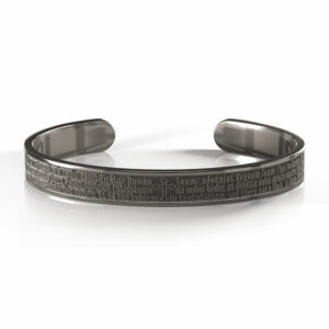 <h2>Black rhodium</h2><p>Plating in a dark, almost anthracite colour, ideal for lovers of typically “dark“ tones.</p>