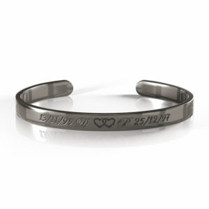 <h2>Black rhodium</h2><p>Plating in a dark, almost anthracite colour, ideal for lovers of typically “dark“ tones.</p>