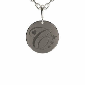 <h2>Black rhodium</h2><p>Plating in a dark, almost anthracite colour, ideal for lovers of typically “dark“ tones.</p>