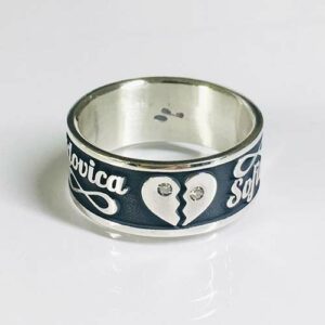 Esempio di gioiello personalizzato MyRing