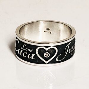 Esempio di gioiello personalizzato MyRing