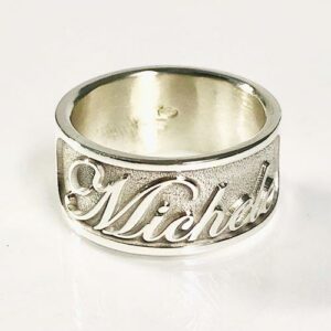 Esempio di gioiello personalizzato MyRing
